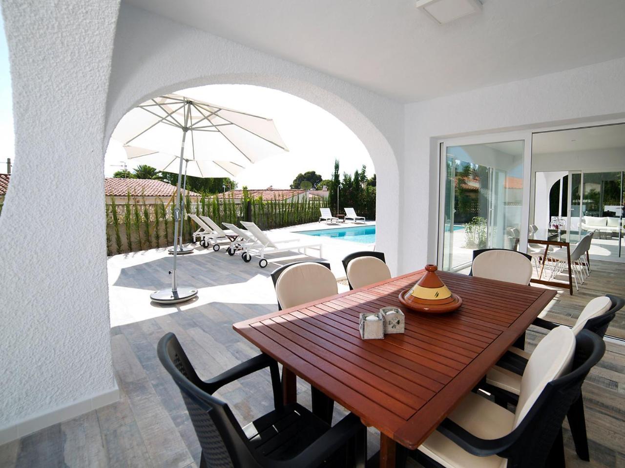Trebol By Interhome Villa Calp