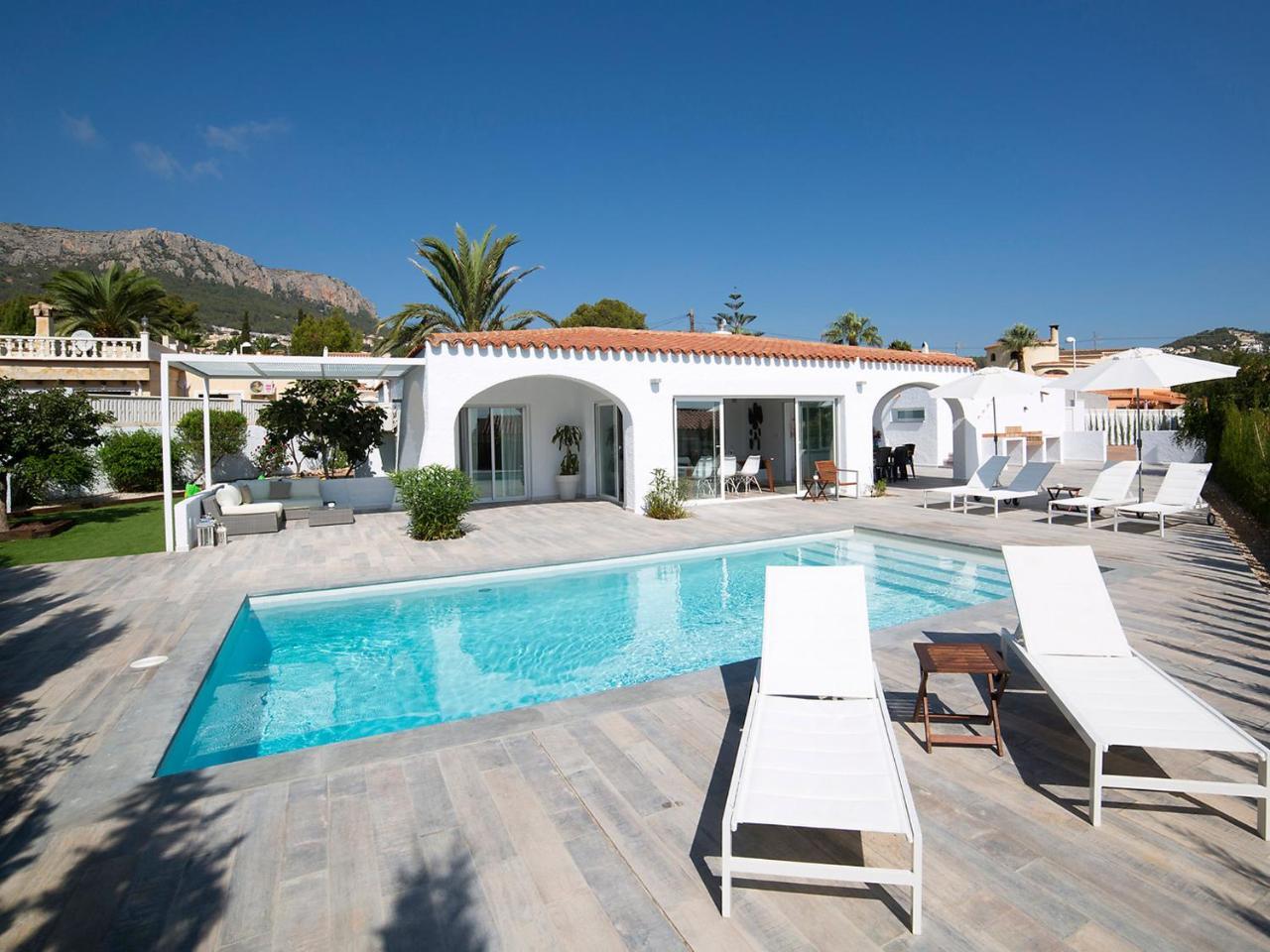 Trebol By Interhome Calp
